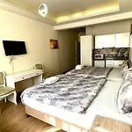 Aparthotel Center Two 4*